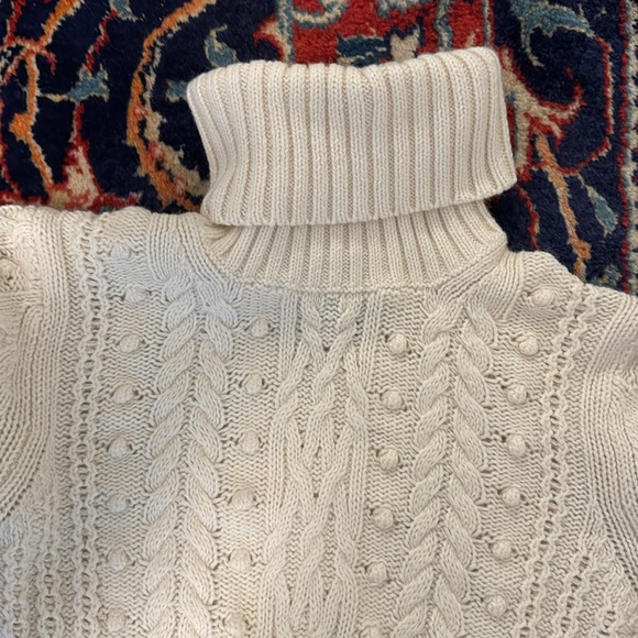 Gap Cream Turtle neck sweater wool/cotton blend - Picture 5 of 8